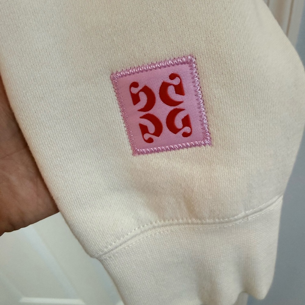 GLOSSIER LIMITED EDITION Embossed Hoodie - Picture 5 of 7
